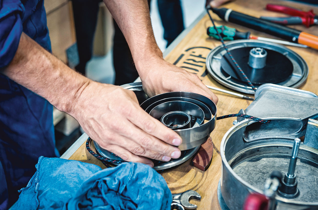 SL43 Mechanical and Electrical Course Surface Lifts